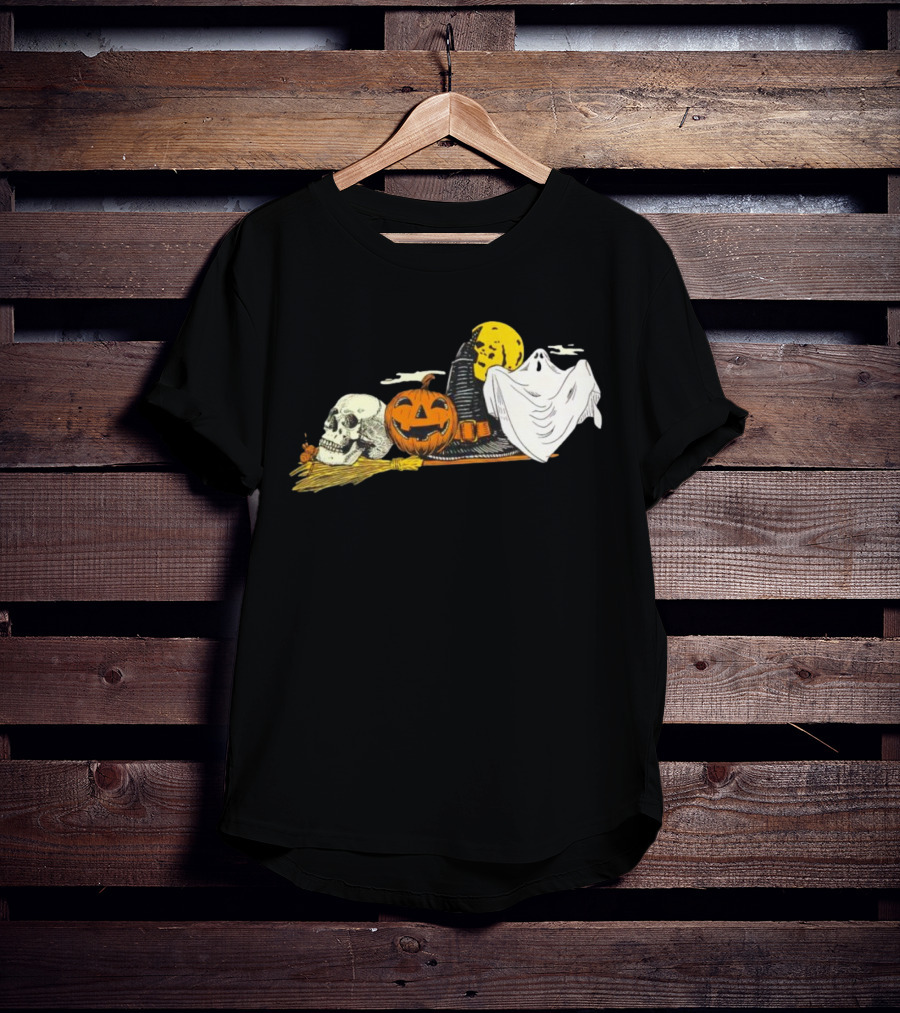 SpooKY Halloween Vintage Skull Pumpkin Ghost Witch Hat Moon Scene T-Shirt