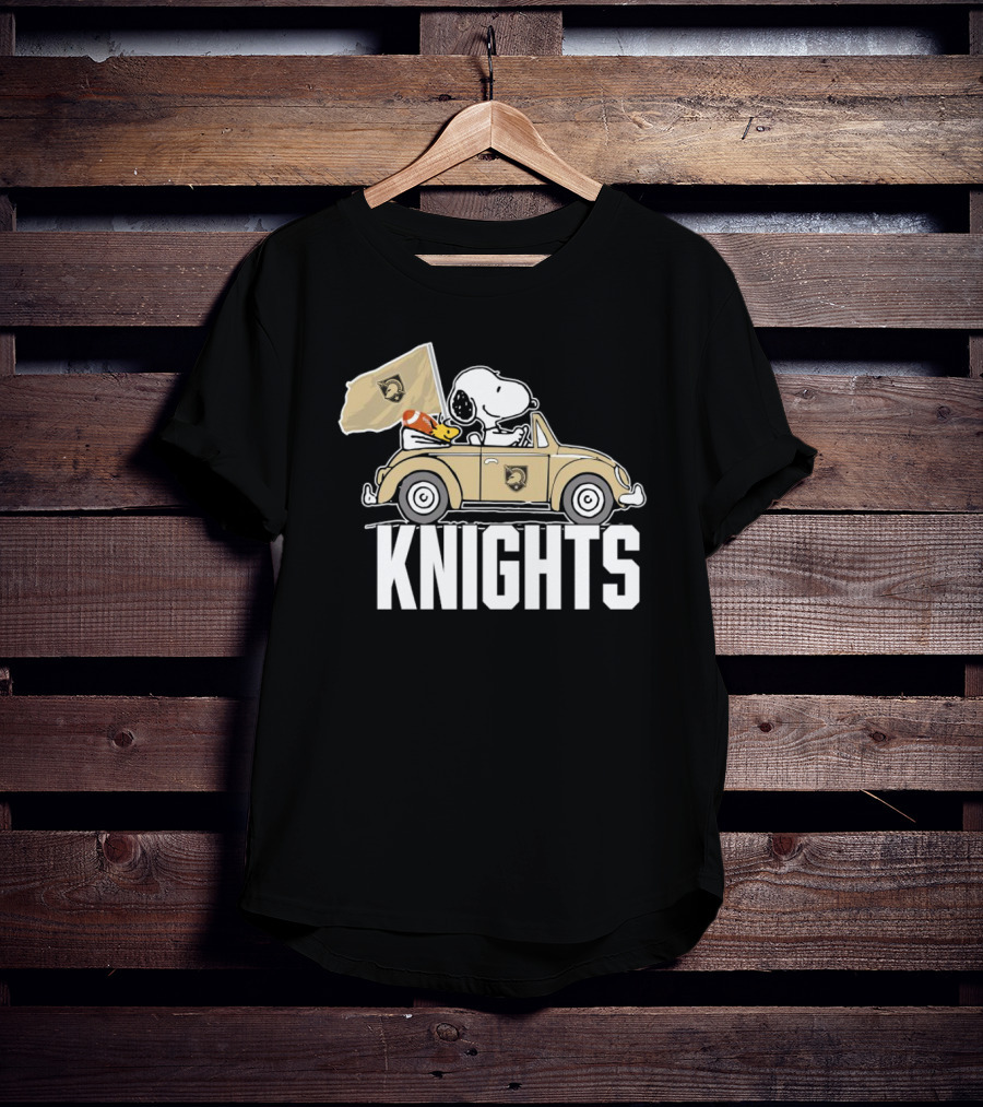 Snoopy And Woodstock Driving Car Army Black Knights Flag T-Shirt