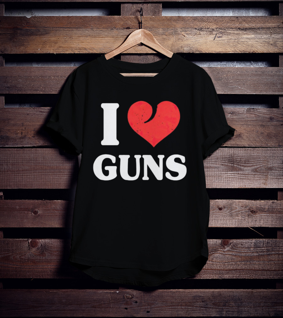 I Love Guns - Heart T-Shirt