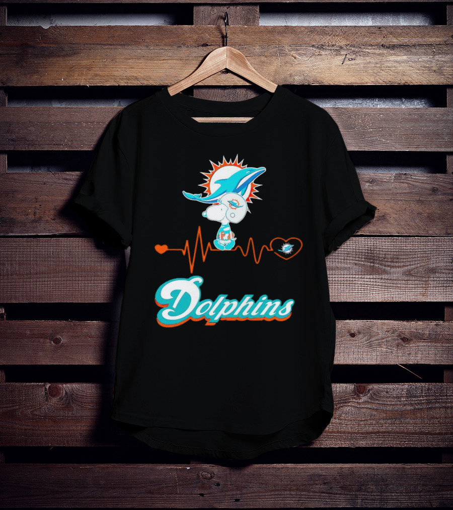 Snoopy Dolphins Heartbeat Miami Dolphins T-Shirt
