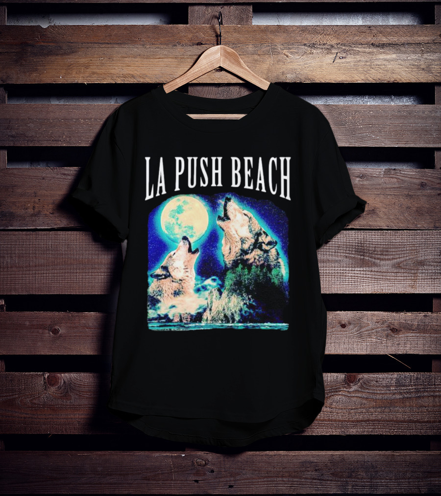 La Push Beach Wolves Howling At Full Moon T-Shirt