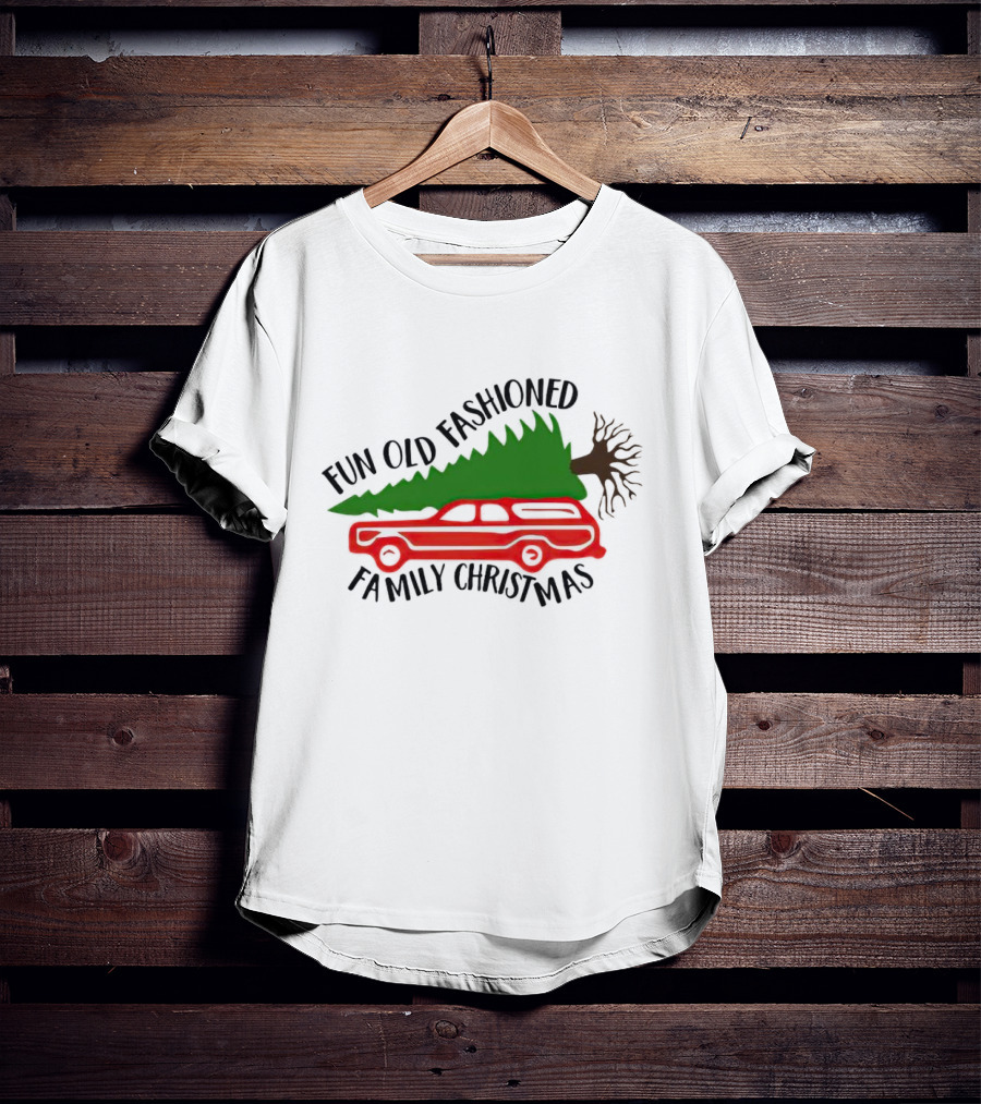 Fun Old Fashioned Family Christmas Station Wagon Tree Scene T-Shirt