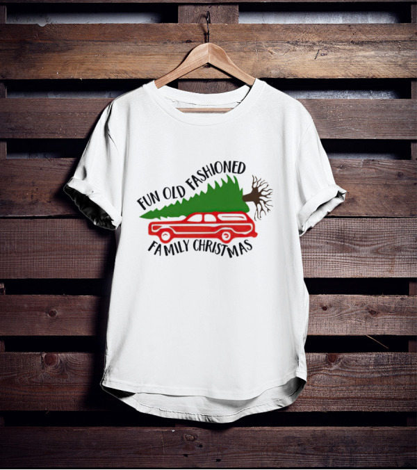 Fun Old Fashioned Family Christmas Station Wagon Tree Scene T-Shirt