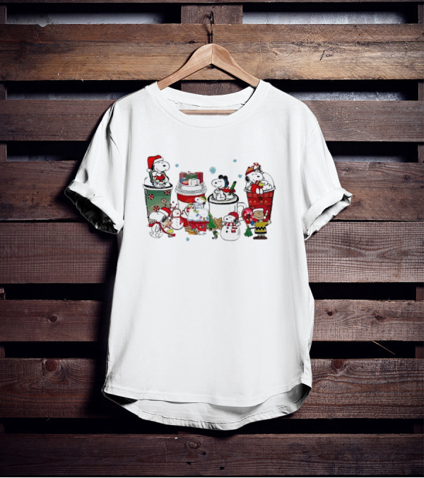 Snoopy And Friends Christmas Coffee Cups Scene Peanuts Holiday T-Shirt