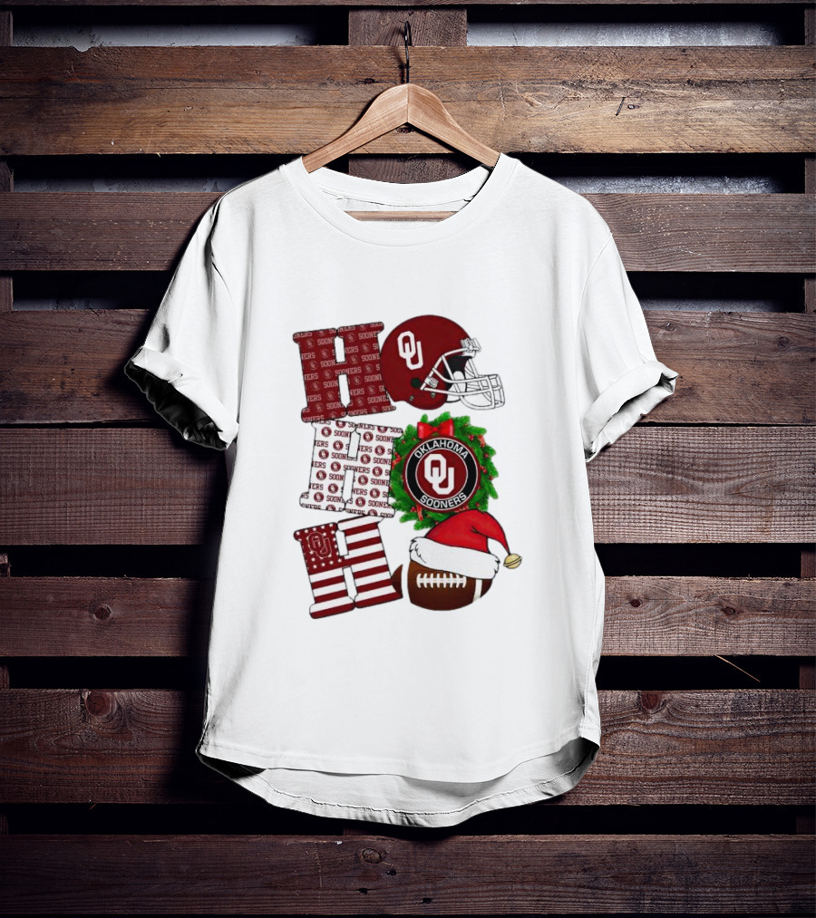 Oklahoma Sooners OU Helmet Wreath Football Santa Ho Ho Ho Christmas T-Shirt