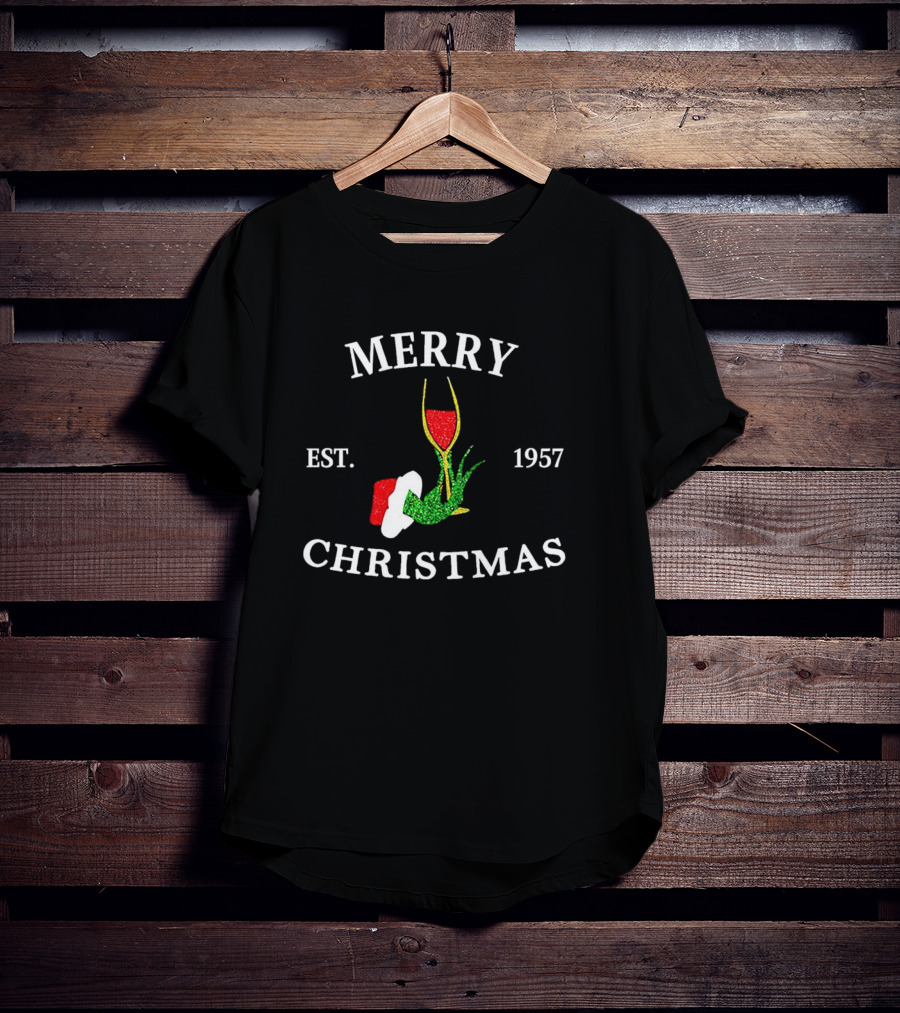 Merry Christmas Grinch Hand Wine Glass Est 1957 T-Shirt