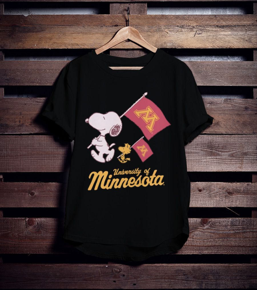 Snoopy And Woodstock University Of Minnesota Flags T-Shirt