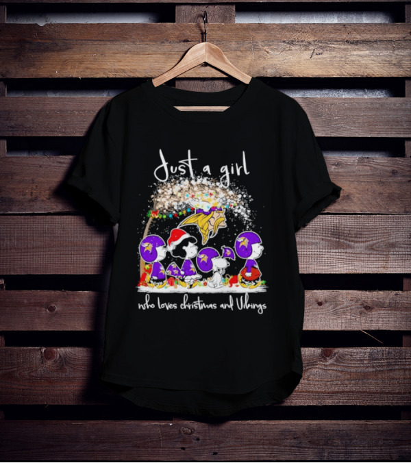 Just A Girl Who Loves Christmas And Vikings Peanuts T-Shirt