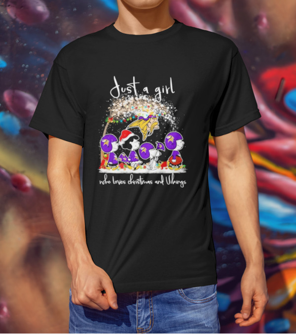 Just A Girl Who Loves Christmas And Vikings Peanuts T-Shirt