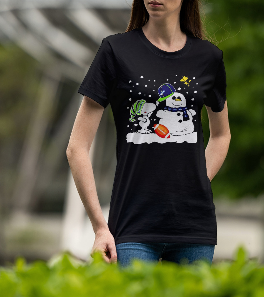 Seattle Seahawks Snoopy Snowman Hat Winter Football Scene T-Shirt
