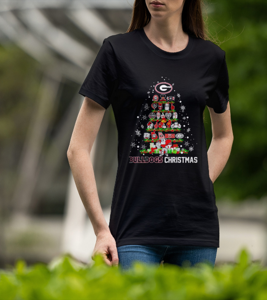 Georgia Bulldogs Dawgs Christmas Tree T-Shirt