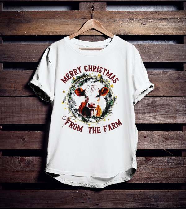 Merry Christmas Cow Wreath From The Farm T-Shirt