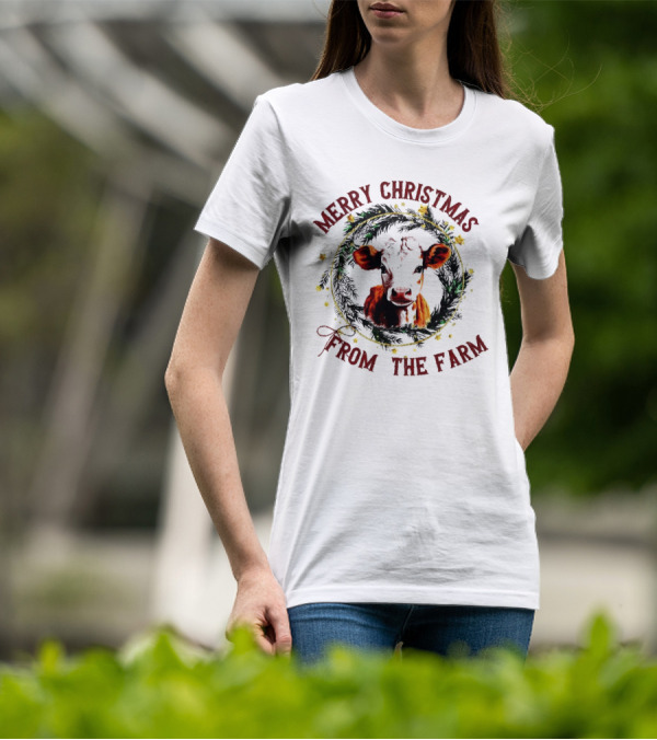 Merry Christmas Cow Wreath From The Farm T-Shirt