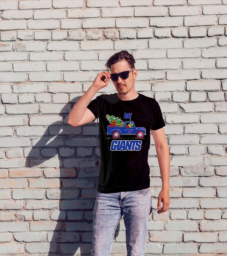 Grinch Driving Christmas Truck New York Giants Holiday T-Shirt