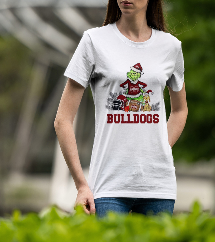 Bulldogs Grinch Max Dog Christmas Football Santa Hat T-Shirt
