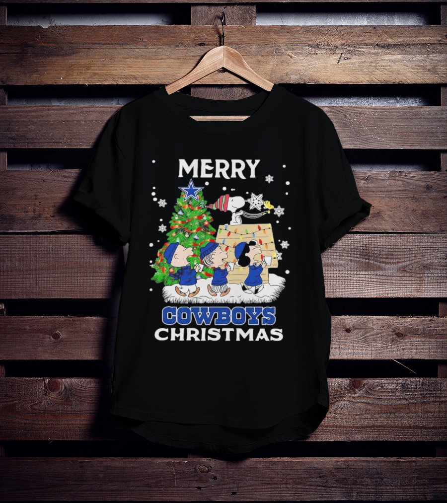 Merry Cowboys Christmas Peanuts Characters Dallas T-Shirt