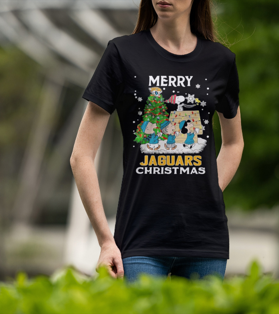 Merry Christmas Peanuts Characters Jacksonville Jaguars Snoopy Woodstock T-Shirt