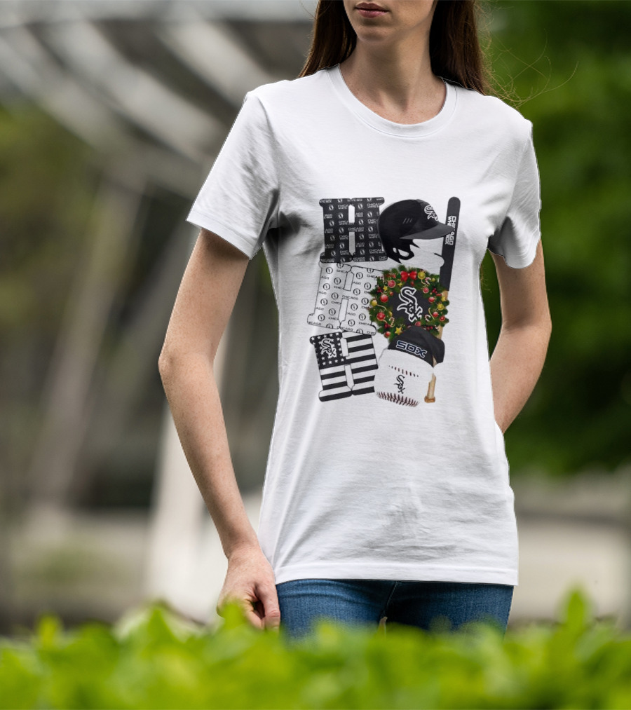 Chicago White Sox Christmas Ornaments And Sox Baseball Gear Wreath T-Shirt