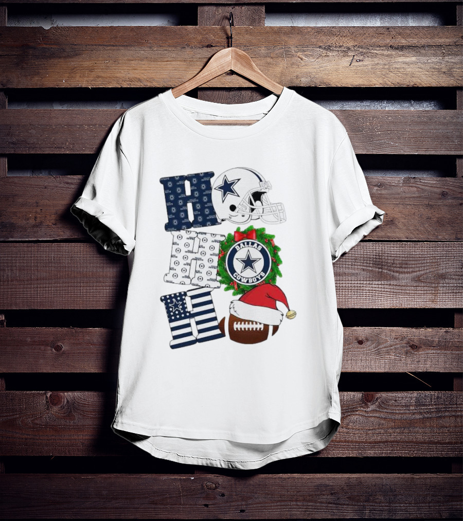 Dallas Cowboys Helmet Wreath Football Christmas Ho Ho Ho Merry Christmas T-Shirt