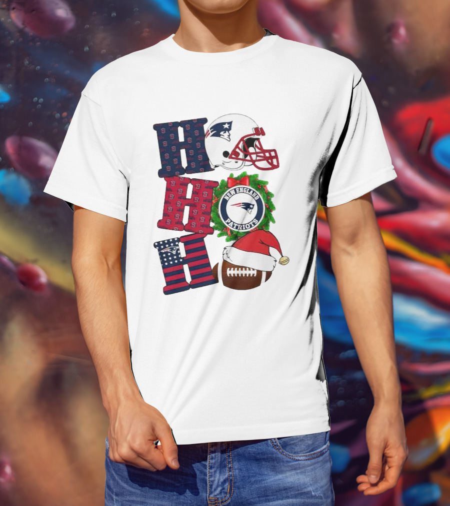 New England Patriots Ho Ho Ho Merry Christmas Football Helmet Wreath Santa Hat Football T-Shirt