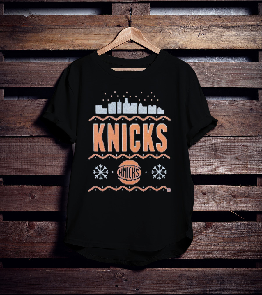 New York Knicks City Skyline Basketball Winter Snowflakes T-Shirt