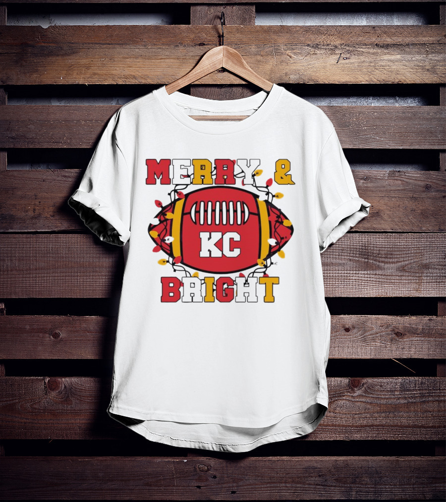 Kansas City Chiefs KC Merry And Bright Football Christmas T-Shirt