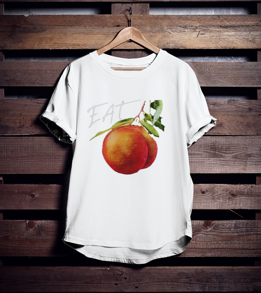 EAT Juicy Peaches With Dewy Leaves T-Shirt