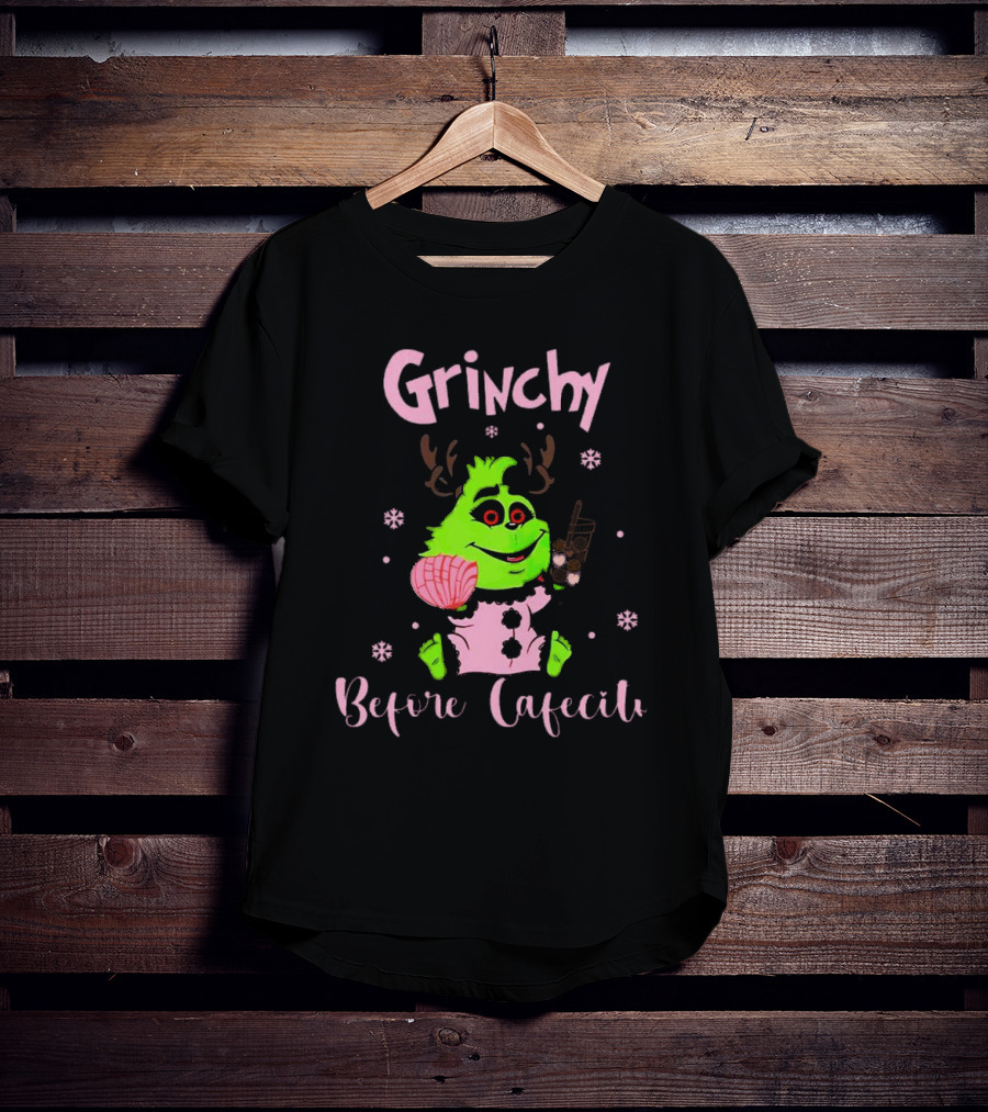 Grinchy Before Cafecito Christmas Holiday Drink Snowflakes T-Shirt