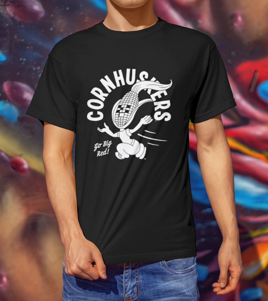 Cornhuskers Go Big Red Retro Mascot Character T-Shirt