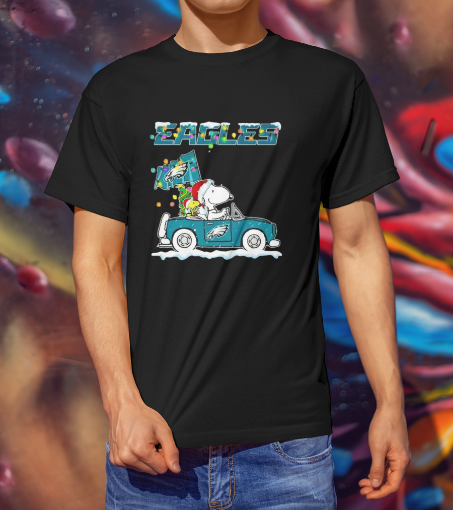Eagles Snoopy Woodstock Christmas Driving Philadelphia Car T-Shirt