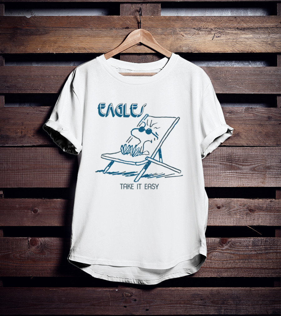 Eagle Take It Easy Woodstock Deck Chair Relaxation T-Shirt