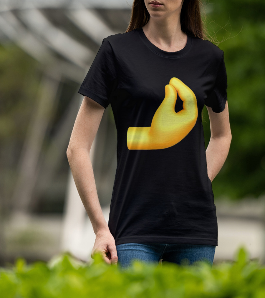 Tommy DeVito Che Vuoi Italian Hand Gesture Emoji T-Shirt