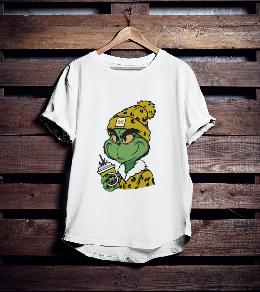 Grinch Boujee Michigan Wolverines M Logo Winter Outfit Coffee Cup T-Shirt