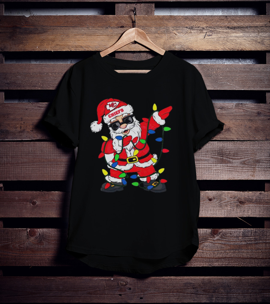 Santa Dabbing Kansas City Chiefs Christmas Lights T-Shirt