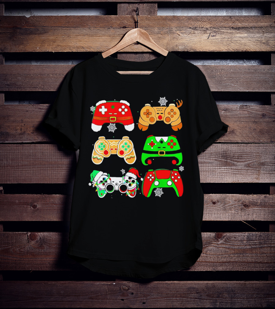 Santa Elf Gaming Controllers Christmas Gamer Holiday T-Shirt