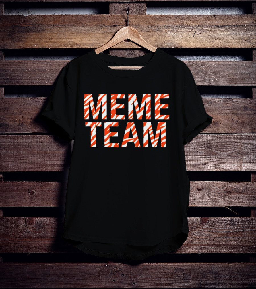 MEME TEAM Red And White Zebra Print T-Shirt