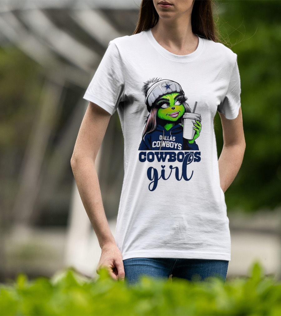 Grinch Dallas Cowboys Girl Drinking Coffee T-Shirt