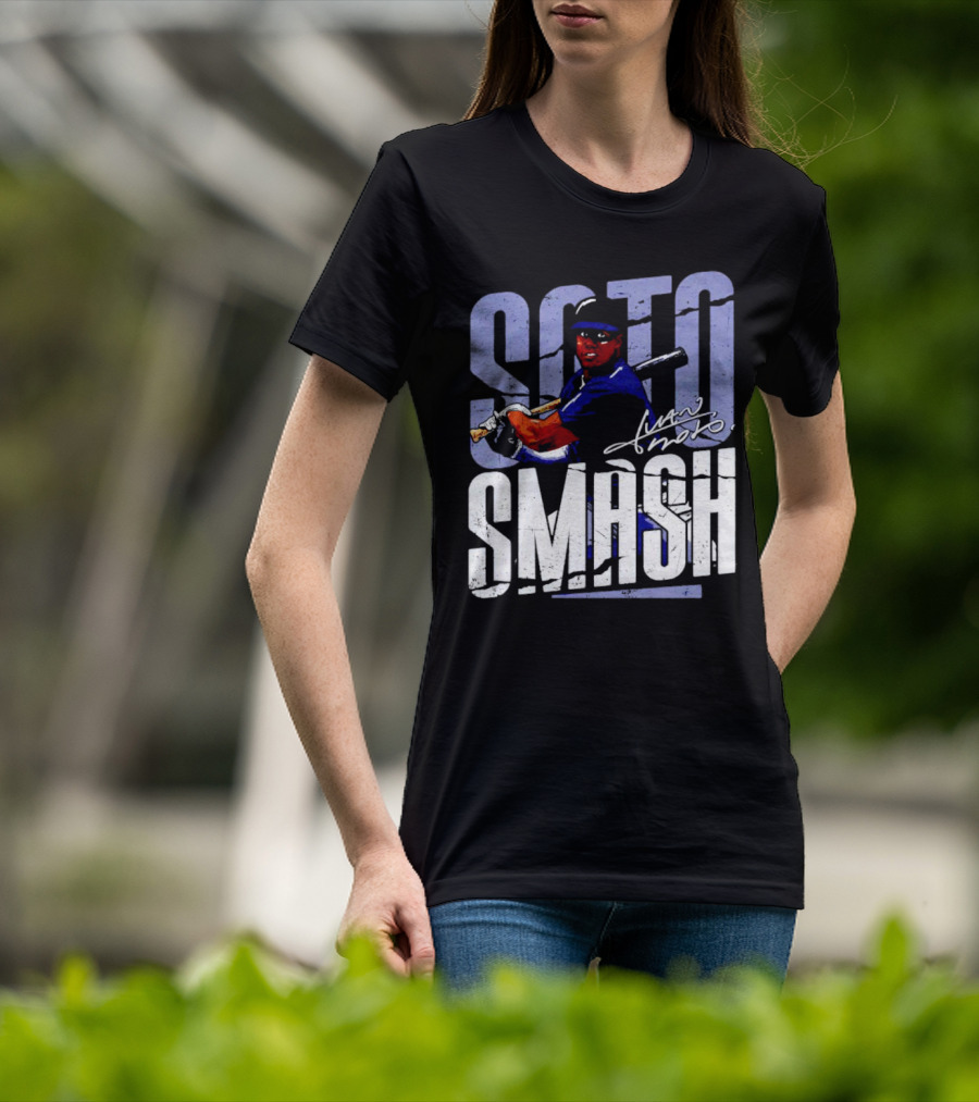 Soto Smash Juan Soto Cartoon Signature T-Shirt