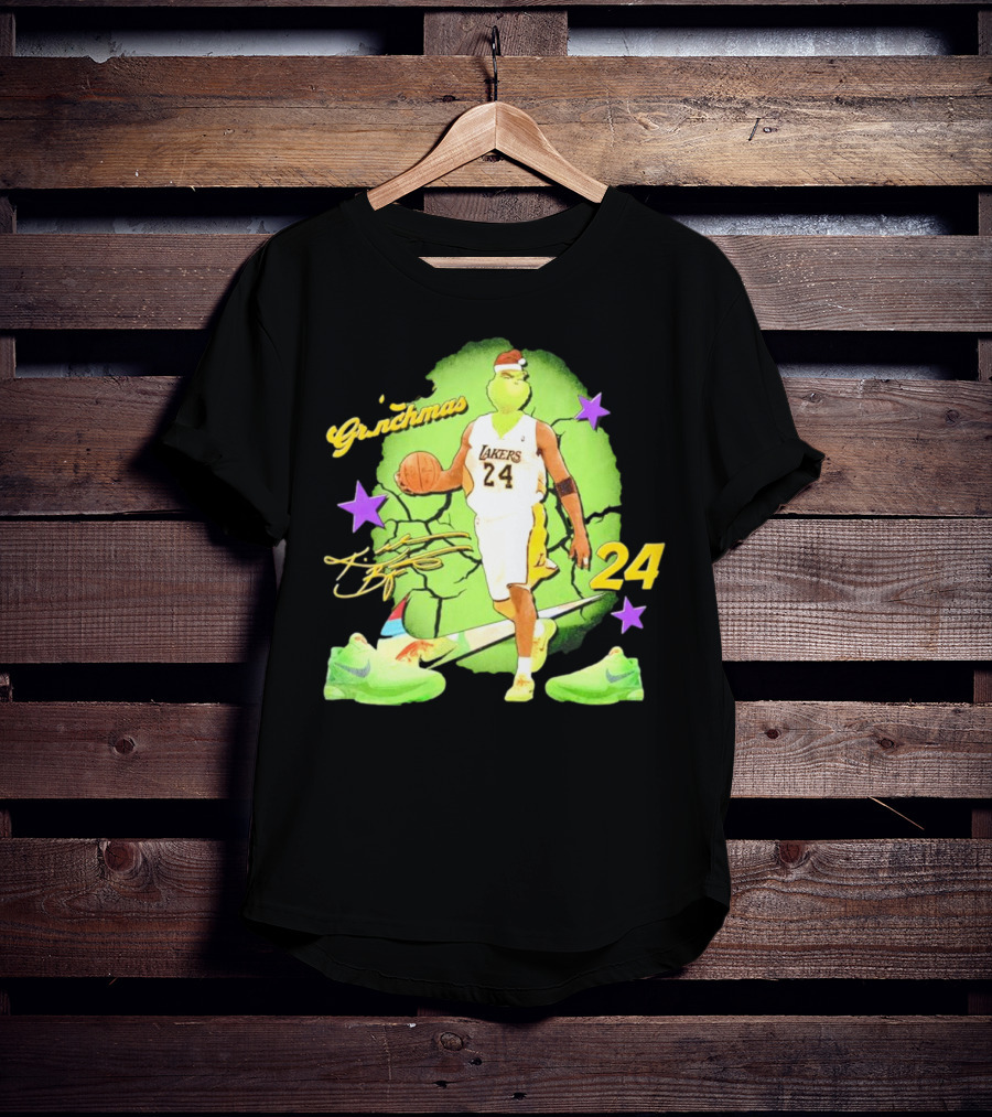Lakers 24 Grinchmas Kobe Bryant Sneakers T-Shirt
