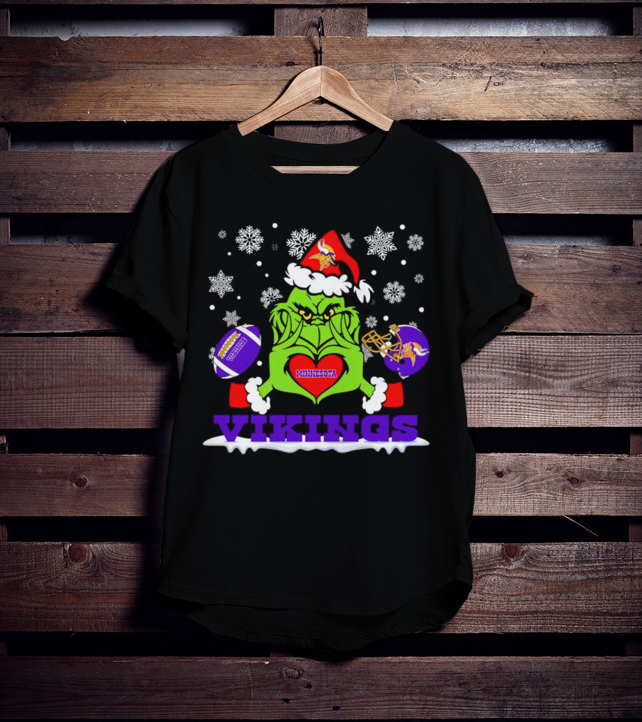 Santa Grinch Heart Minnesota Vikings Snowflakes Christmas Football Helmets T-Shirt