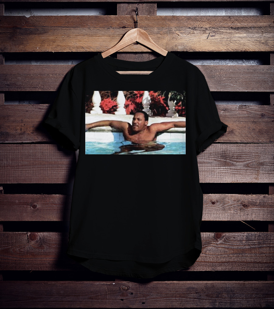 Martin Luther King Jr Relaxing In A Pool With Tropical Surroundings T-Shirt