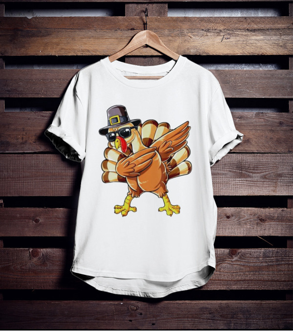 Thanksgiving Turkey Dabbing With Pilgrim Hat And Sunglasses T-Shirt