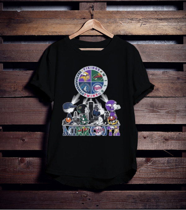 Snoopy Minnesota Vikings Timberwolves Wild Twins Cityscape T-Shirt