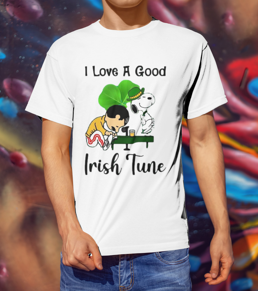 I Love A Good Irish Tune St Patrick Day Snoopy Piano Shamrock T-Shirt