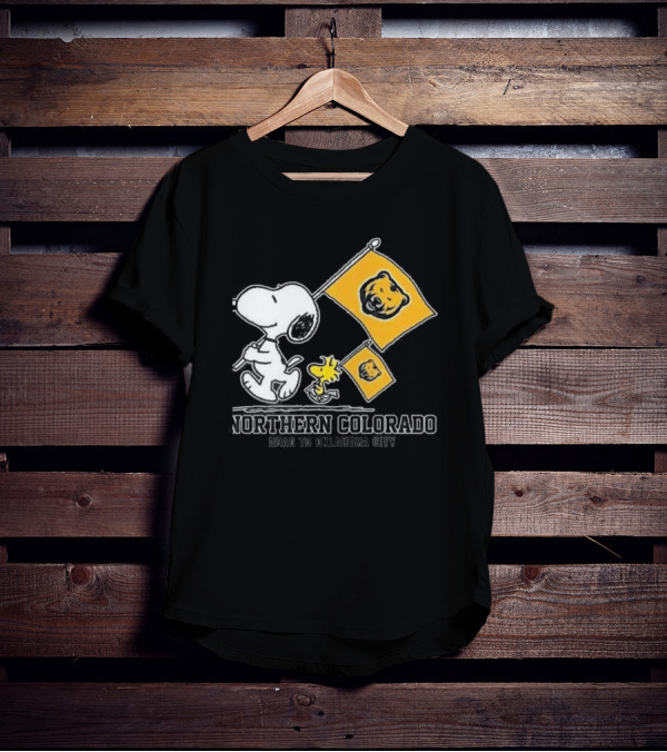 Snoopy Northern Colorado Bears Road To Oklahoma City Flags T-Shirt
