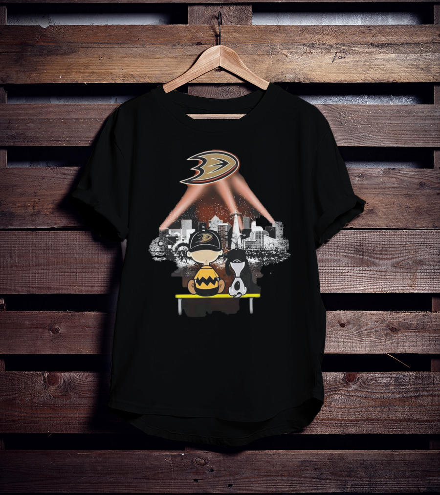 Charlie Brown And Snoopy Anaheim Ducks City T-Shirt