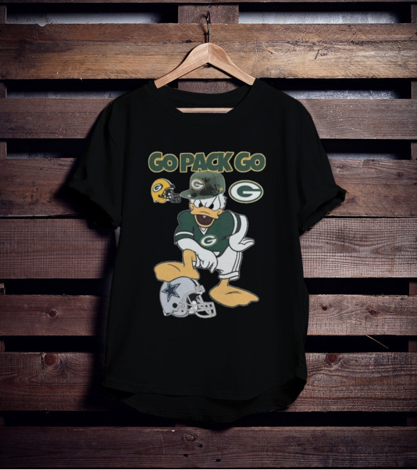 Go Pack Go Donald Duck Green Bay Packers Defeats Dallas Cowboys Helmet T-Shirt