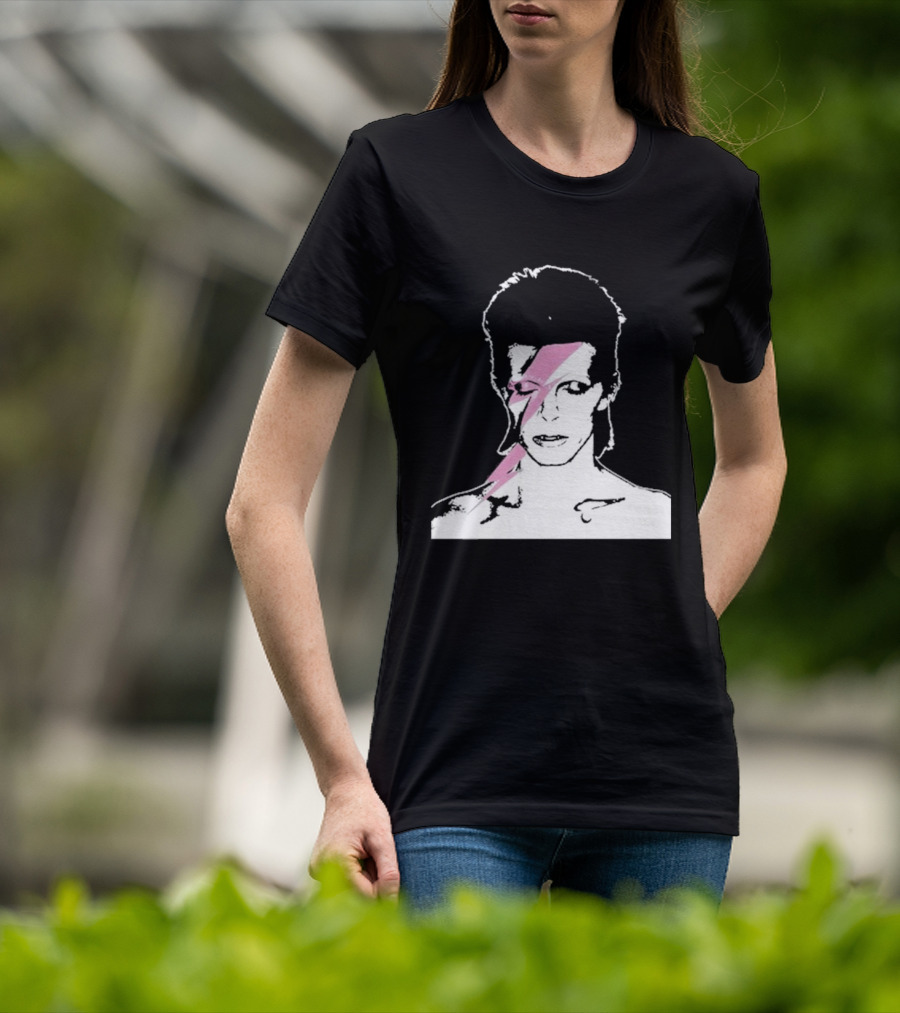 Ziggy Stardust Pink Lightning Bolt Iconic Tribute Carrie Bradshaw Connection T-Shirt