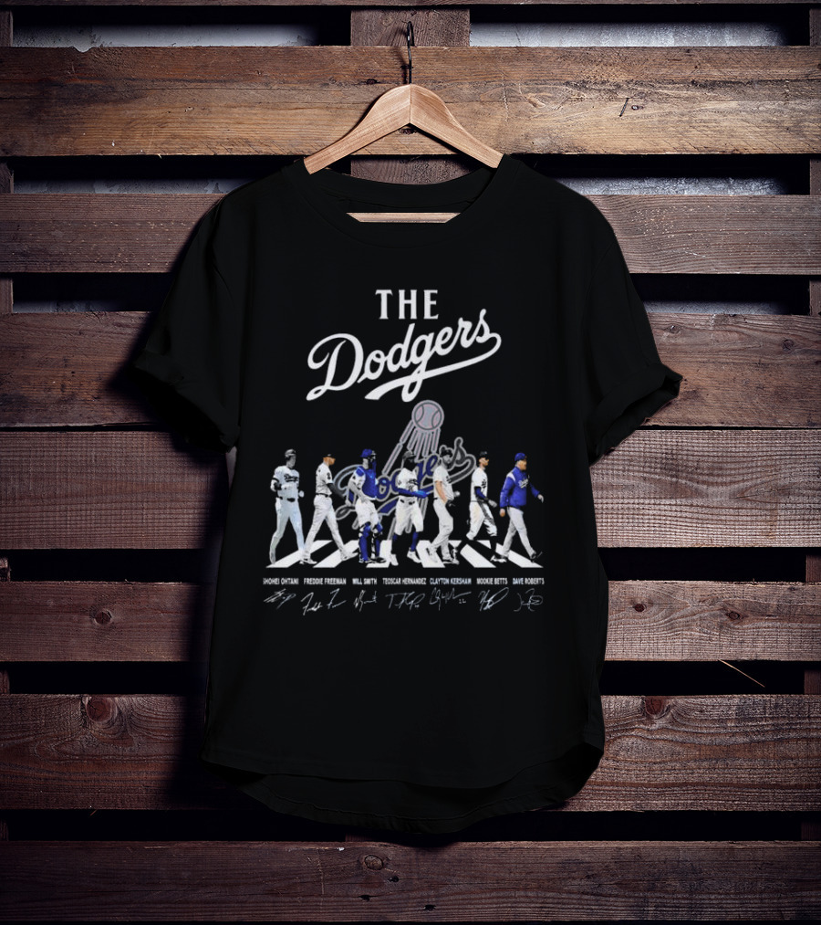 The Dodgers Shohei Ohtani Freddie Freeman Will Smith Trayce Thompson Clayton Kershaw Mookie Betts Dave Roberts Signatures T-Shirt