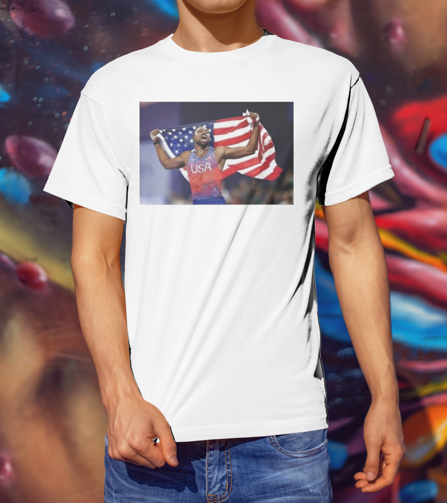 USA Track Champion Noah Lyles Celebrates 100M Victory Paris Olympics T-Shirt